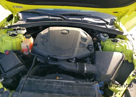 2021 Chevrolet Camaro Lt z USA, uszkodzony, nr VIN 1G1FD3DS0M0100013